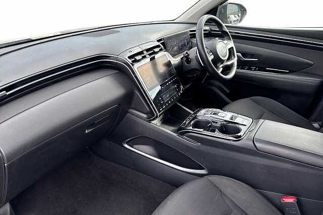 Hyundai TUCSON 1.6 TGDi Hybrid 230 SE Connect 5dr 2WD Auto Silky Bronze