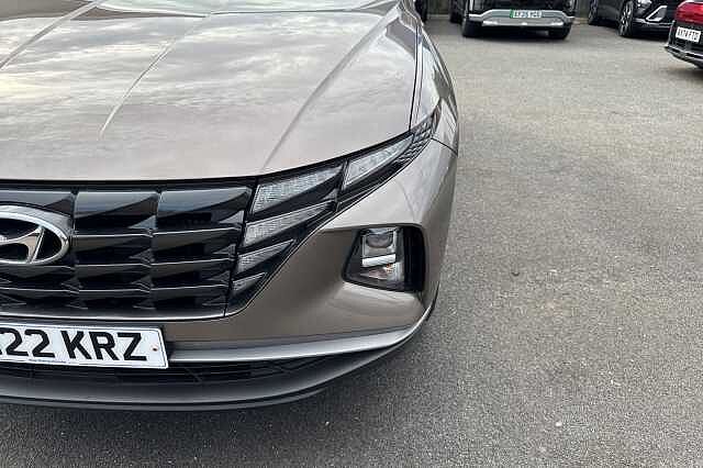 Hyundai TUCSON 1.6 TGDi Hybrid 230 SE Connect 5dr 2WD Auto Silky Bronze