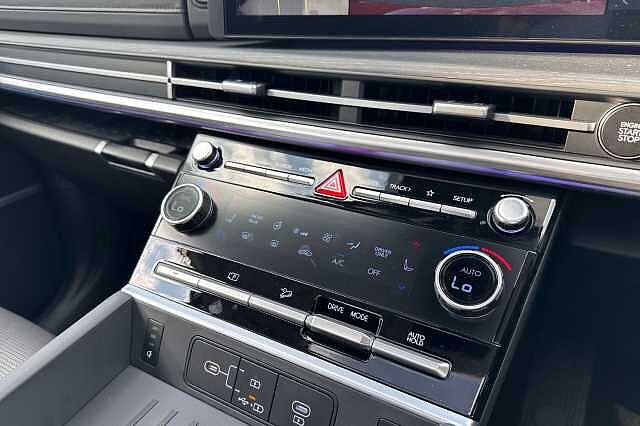 Hyundai SANTA FE 1.6 TGDi 239 Hybrid Ultimate 5dr Auto TERRACOTA ORANGE