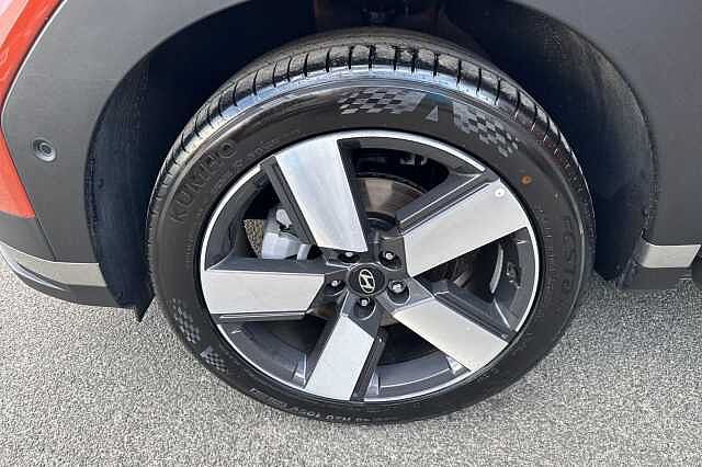 Hyundai SANTA FE 1.6 TGDi 239 Hybrid Ultimate 5dr Auto TERRACOTA ORANGE