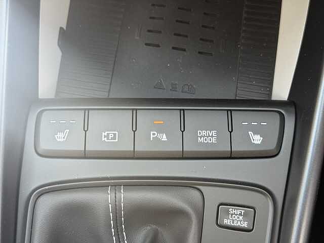 Hyundai i20 1.0T GDi 90 Tech Line 5dr DCT