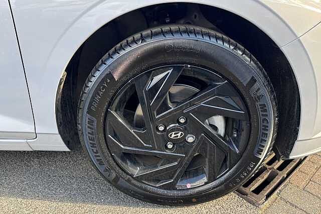 Hyundai I20 1.0T GDi 90 Black Line 5dr LUMEN GREY