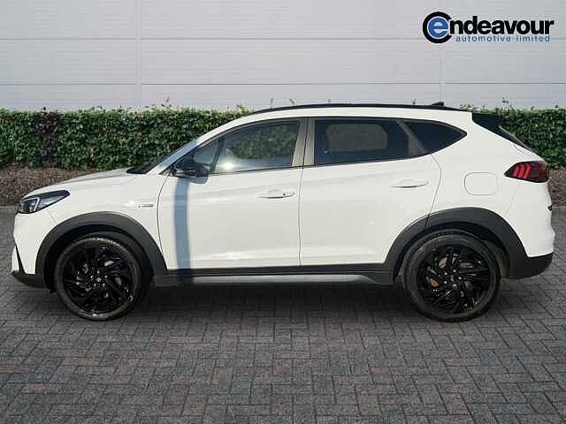 Hyundai TUCSON 1.6 TGDi 177 N Line 5dr 2WD Atlas White