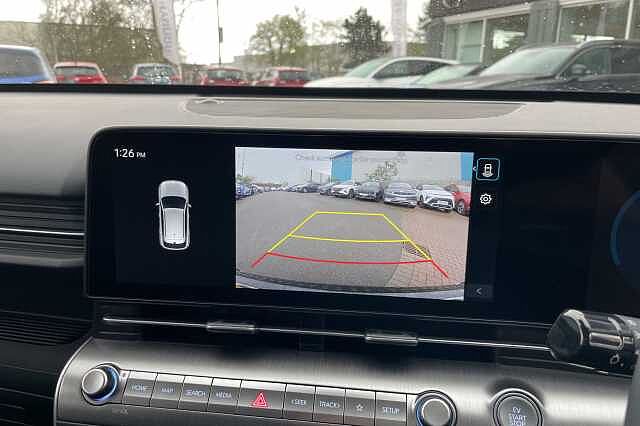 Hyundai KONA E (218ps) Advance Atlas White