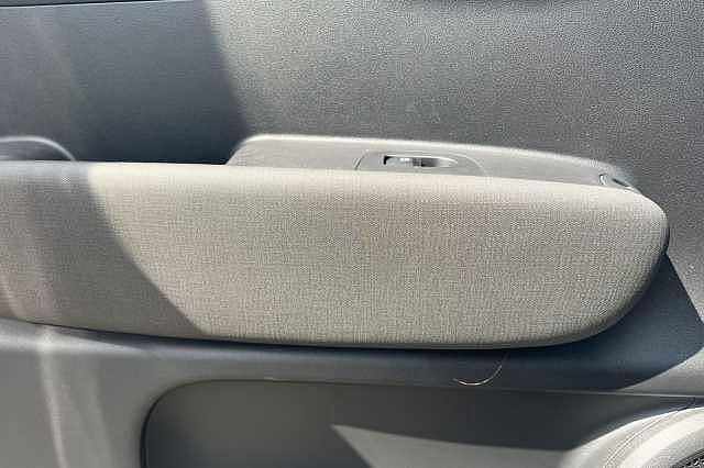 Hyundai Inster Long Range 49kwh 02 Suv 5dr Electric Auto (115 Ps)