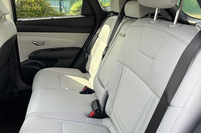 Hyundai Tucson 1.6 T Gdi 13.8kwh Ultimate Suv 5dr Petrol Plug In Hybrid Auto Euro 6 (s/s) (253