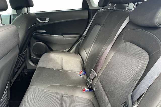 Hyundai Kona 1.6 H Gdi Premium Suv 5dr Petrol Hybrid Dct Euro 6 (s/s) (141 Ps)