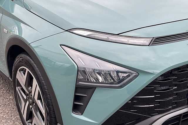 Hyundai BAYON 1.0 T Gdi Mhev Ultimate Suv 5dr Petrol Hybrid Manual Euro 6 (s/s) (120 Ps) Mangrove Green