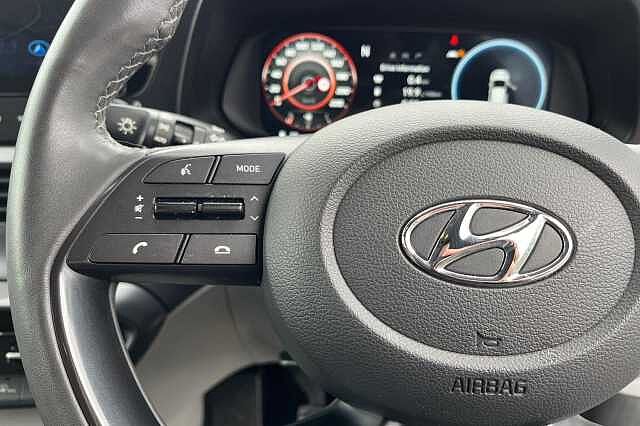 Hyundai BAYON 1.0 T Gdi Mhev Ultimate Suv 5dr Petrol Hybrid Manual Euro 6 (s/s) (120 Ps) Mangrove Green