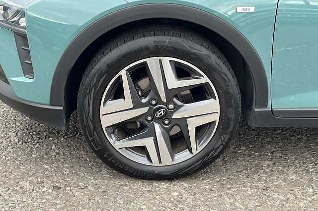 Hyundai BAYON 1.0 T Gdi Mhev Ultimate Suv 5dr Petrol Hybrid Manual Euro 6 (s/s) (120 Ps) Mangrove Green