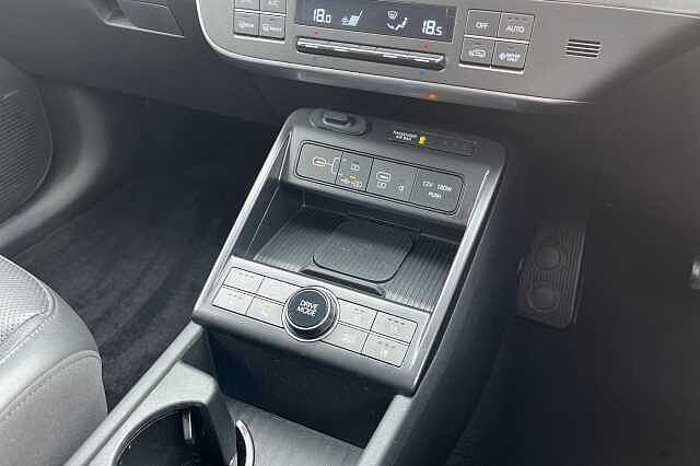 Hyundai Kona 1.6 H Gdi Ultimate Suv 5dr Petrol Hybrid Dct Euro 6 (s/s) (141 Ps)