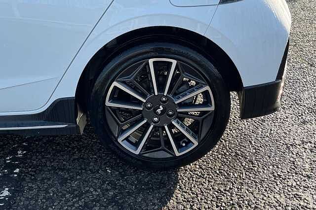 Hyundai I20 1.0 T Gdi Mhev N Line Hatchback 5dr Petrol Hybrid Dct Euro 6 (s/s) (120 Ps) White