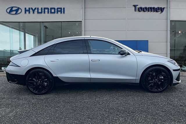 Hyundai Ioniq 6 77.4kwh First Edition Saloon 4dr Electric Auto Awd (325 Ps)