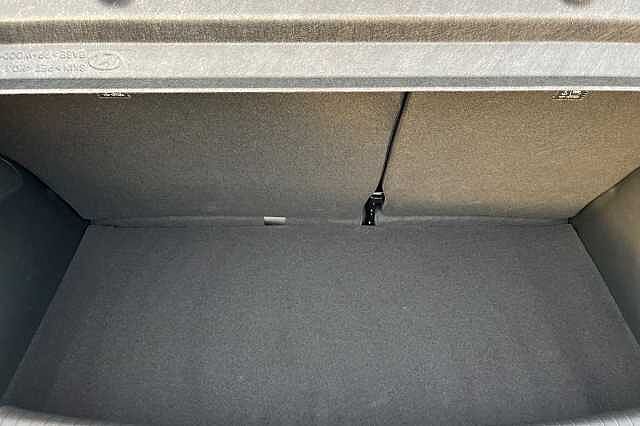 Hyundai I10 1.2 Premium Hatchback 5dr Petrol Auto Euro 6 (s/s) (79 Ps) Atlas White