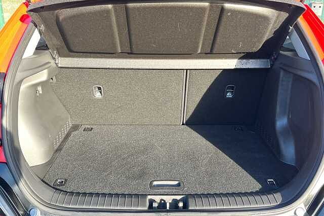 Hyundai KONA 1.6 H Gdi Ultimate Suv 5dr Petrol Hybrid Dct Euro 6 (s/s) (141 Ps) Ignite Flame