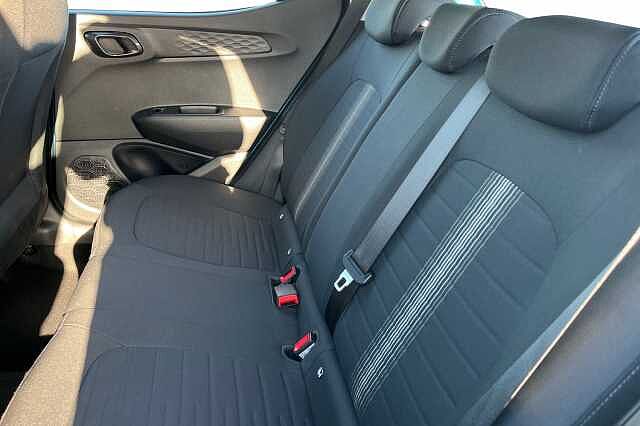 Hyundai I10 1.2 Se Connect Hatchback 5dr Petrol Auto Euro 6 (s/s) (84 Ps) Aqua Turquoise