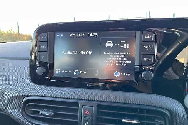 Hyundai I10 1.2 Se Connect Hatchback 5dr Petrol Auto Euro 6 (s/s) (84 Ps) Dragon Red