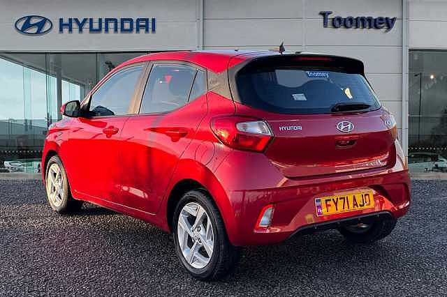 Hyundai I10 1.2 Se Connect Hatchback 5dr Petrol Auto Euro 6 (s/s) (84 Ps) Dragon Red