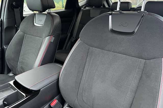 Hyundai TUCSON 1.6 T Gdi N Line Suv 5dr Petrol Hybrid Auto Euro 6 (s/s) (215 Ps) Ecotronic Grey