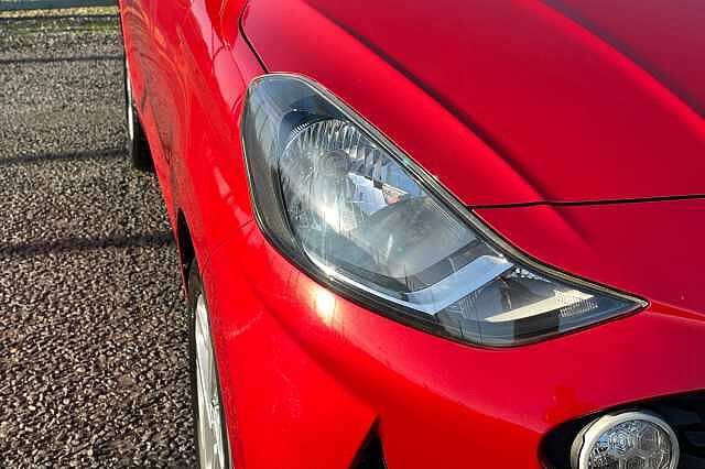 Hyundai I10 1.2 Se Connect Hatchback 5dr Petrol Manual Euro 6 (s/s) (84 Ps)