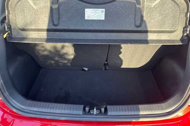 Hyundai I10 1.2 Se Connect Hatchback 5dr Petrol Manual Euro 6 (s/s) (84 Ps)