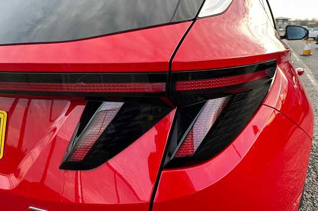 Hyundai Tucson 1.6 T Gdi Mhev Premium Suv 5dr Petrol Hybrid Dct Euro 6 (s/s) (150 Ps)