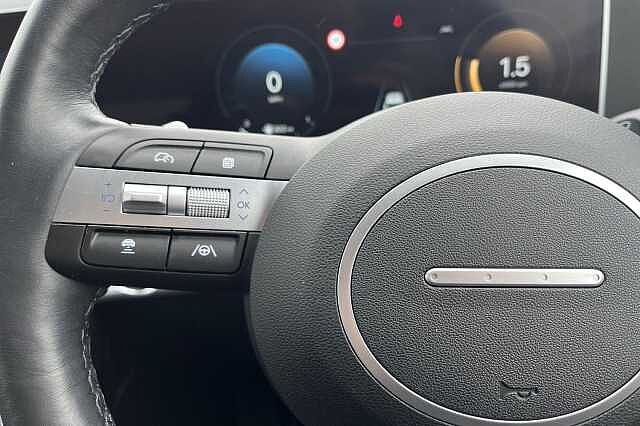 Hyundai TUCSON 1.6 T Gdi Premium Suv 5dr Petrol Hybrid Auto Euro 6 (s/s) (215 Ps) Shimmering Silver