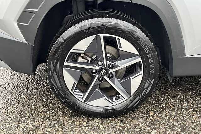 Hyundai TUCSON 1.6 T Gdi Premium Suv 5dr Petrol Hybrid Auto Euro 6 (s/s) (215 Ps) Shimmering Silver