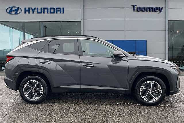 Hyundai TUCSON 1.6 T Gdi 13.8kwh Premium Suv 5dr Petrol Plug In Hybrid Auto 4wd Euro 6 (s/s) (2 Ecotronic Grey