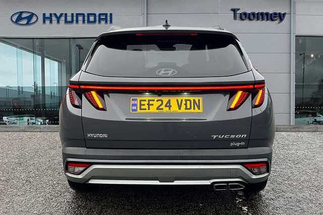 Hyundai TUCSON 1.6 T Gdi 13.8kwh Premium Suv 5dr Petrol Plug In Hybrid Auto 4wd Euro 6 (s/s) (2 Ecotronic Grey