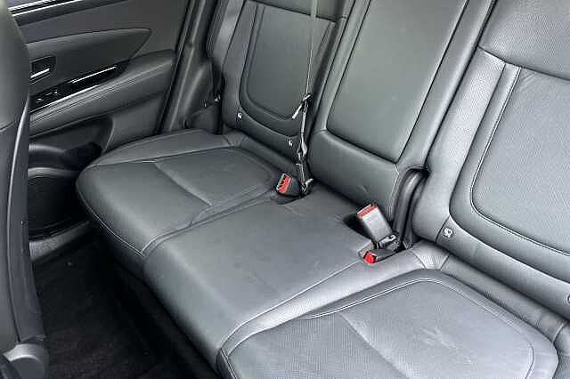 Hyundai TUCSON 1.6 H T Gdi 13.8kwh Ultimate Suv 5dr Petrol Plug In Hybrid Auto 4wd Euro 6 (s/s) Serentity White