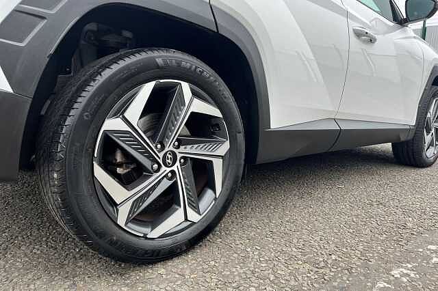 Hyundai Tucson 1.6 H T Gdi Premium Suv 5dr Petrol Hybrid Auto Euro 6 (s/s) (230 Ps)