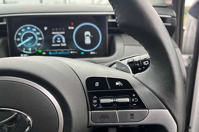 Hyundai Tucson 1.6 H T Gdi Premium Suv 5dr Petrol Hybrid Auto Euro 6 (s/s) (230 Ps)