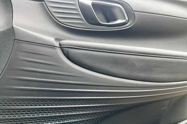 Hyundai BAYON 1.0 T Gdi Mhev Premium Suv 5dr Petrol Hybrid Dct Euro 6 (s/s) (100 Ps) Aurora Grey