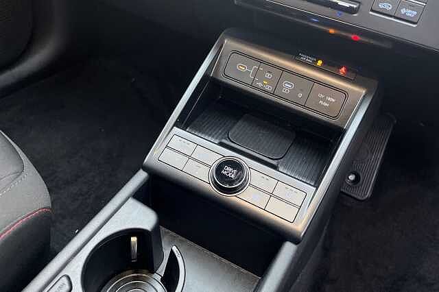 Hyundai KONA 1.6 H Gdi N Line Suv 5dr Petrol Hybrid Dct Euro 6 (s/s) (141 Ps) Abyss Black