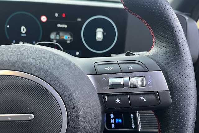 Hyundai KONA 1.6 H Gdi N Line Suv 5dr Petrol Hybrid Dct Euro 6 (s/s) (141 Ps) Abyss Black