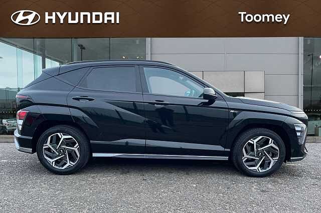 Hyundai KONA 1.6 H Gdi N Line Suv 5dr Petrol Hybrid Dct Euro 6 (s/s) (141 Ps) Abyss Black