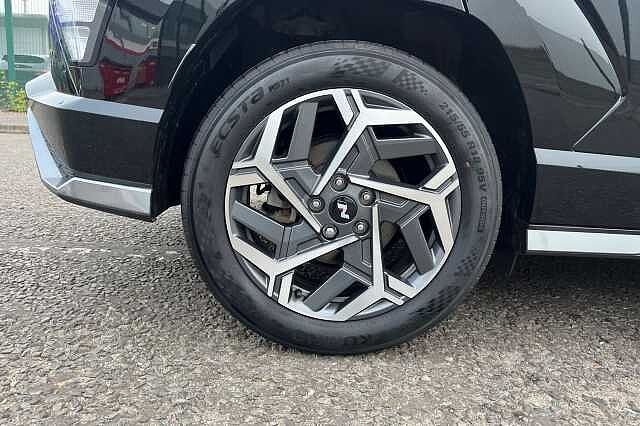 Hyundai KONA 1.6 H Gdi N Line Suv 5dr Petrol Hybrid Dct Euro 6 (s/s) (141 Ps) Abyss Black