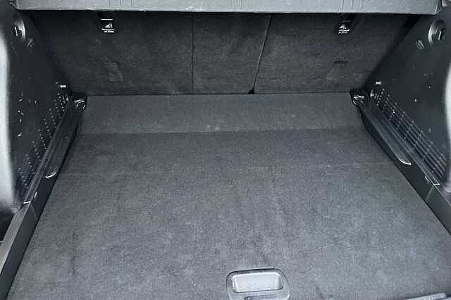 Hyundai KONA 1.6 H Gdi N Line Suv 5dr Petrol Hybrid Dct Euro 6 (s/s) (141 Ps) Abyss Black