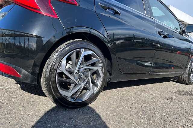 Hyundai I20 1.0 T Gdi Mhev Premium Hatchback 5dr Petrol Hybrid Dct Euro 6 (s/s) (100 Ps)