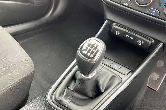 Hyundai I20 1.0 T Gdi Advance Hatchback 5dr Petrol Manual Euro 6 (s/s) (100 Ps) Mangrove Green