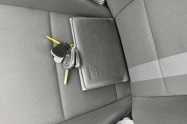 Hyundai I20 1.0 T Gdi Advance Hatchback 5dr Petrol Manual Euro 6 (s/s) (100 Ps) Mangrove Green