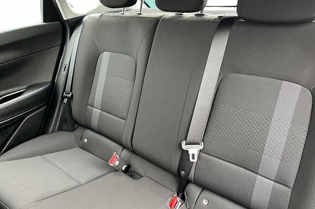 Hyundai I20 1.0 T Gdi Advance Hatchback 5dr Petrol Manual Euro 6 (s/s) (100 Ps) Mangrove Green