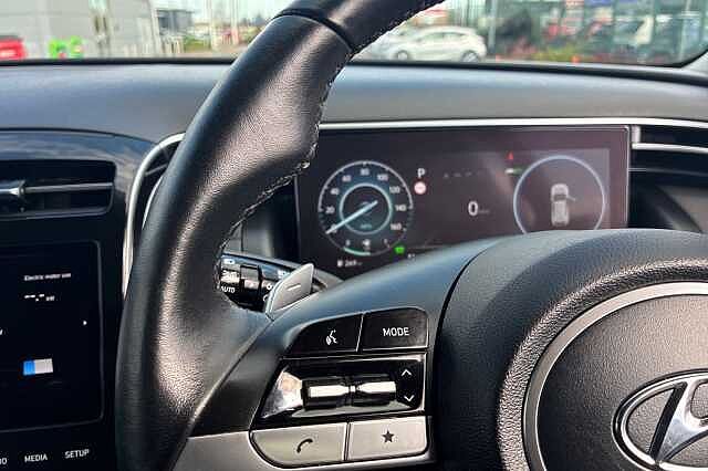 Hyundai TUCSON 1.6 H T Gdi Premium Suv 5dr Petrol Hybrid Auto Euro 6 (s/s) (230 Ps) Polar White