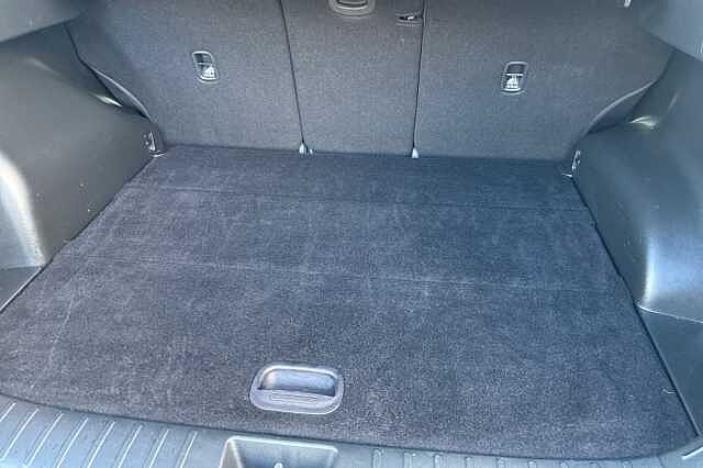 Hyundai TUCSON 1.6 H T Gdi Premium Suv 5dr Petrol Hybrid Auto Euro 6 (s/s) (230 Ps) Polar White