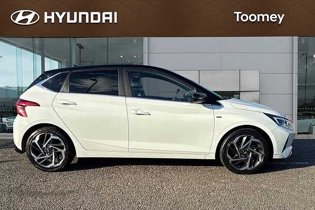 Hyundai I20 1.0 T Gdi Mhev Ultimate Hatchback 5dr Petrol Hybrid Dct Euro 6 (s/s) (100 Ps) Atlas White/Black