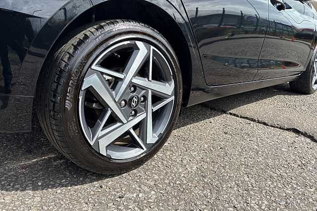 Hyundai I20 1.0 T Gdi Premium Hatchback 5dr Petrol Dct Euro 6 (s/s) (100 Ps)
