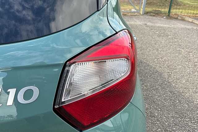 Hyundai I10 1.2 Premium Hatchback 5dr Petrol Auto Euro 6 (s/s) (79 Ps) Mangrove Green