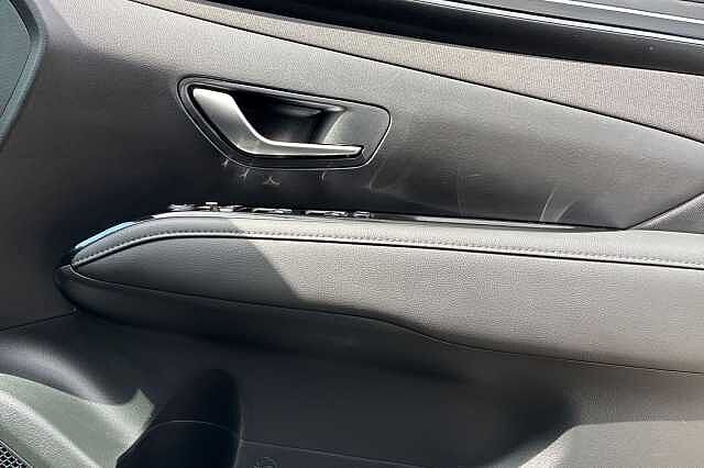 Hyundai Tucson 1.6 H T Gdi Ultimate Suv 5dr Petrol Hybrid Auto Euro 6 (s/s) (230 Ps)