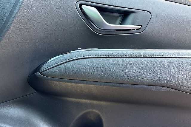 Hyundai Tucson 1.6 T Gdi 13.8kwh Premium Suv 5dr Petrol Plug In Hybrid Auto 4wd Euro 6 (s/s) (2